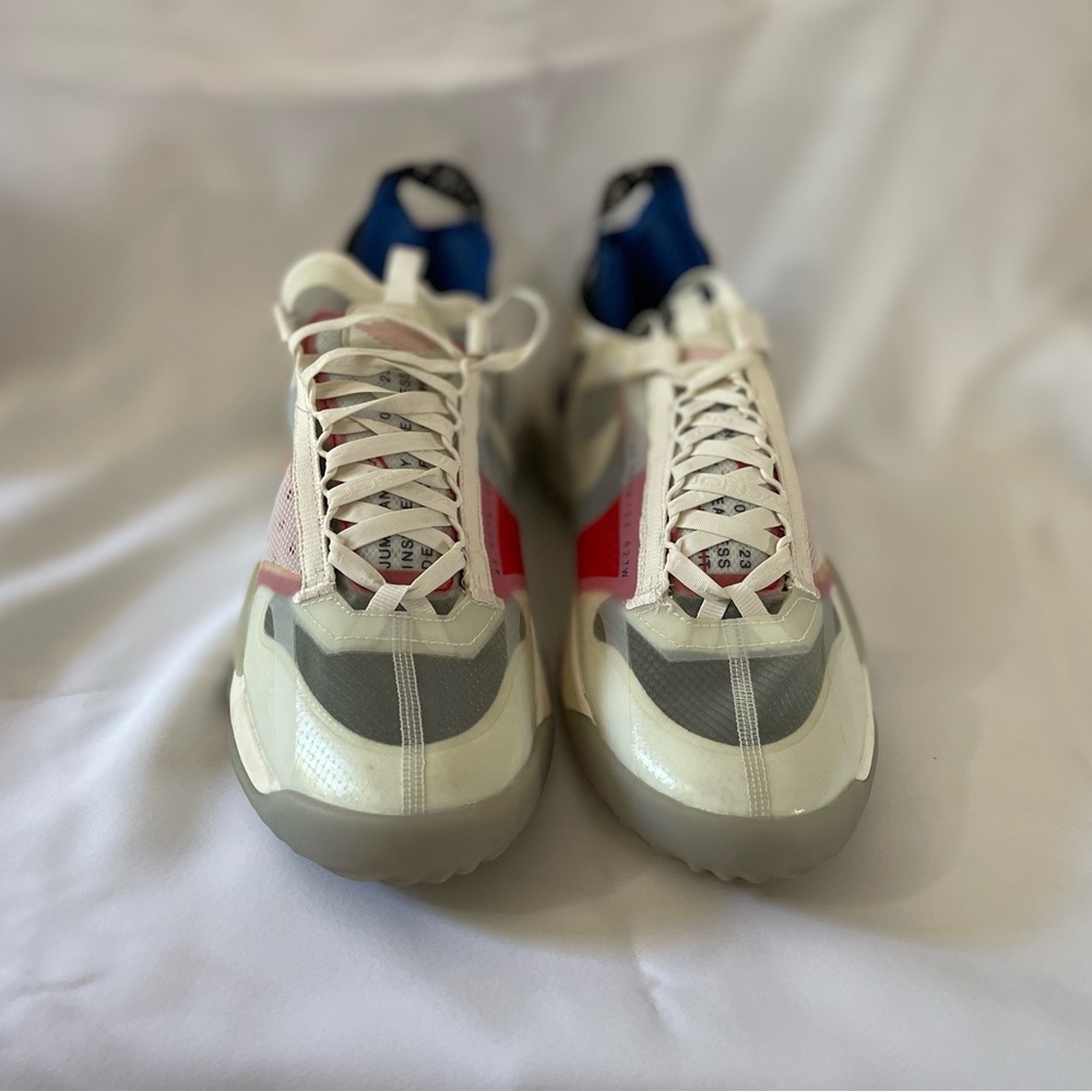 Nike Jumpman Jordan CrossTrainers Size 11